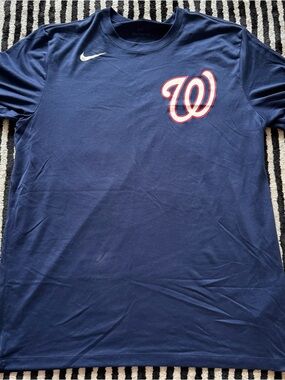 Nike Dri Fit Navy Short-Sleeve Washington Nationals 'W' Tee size L